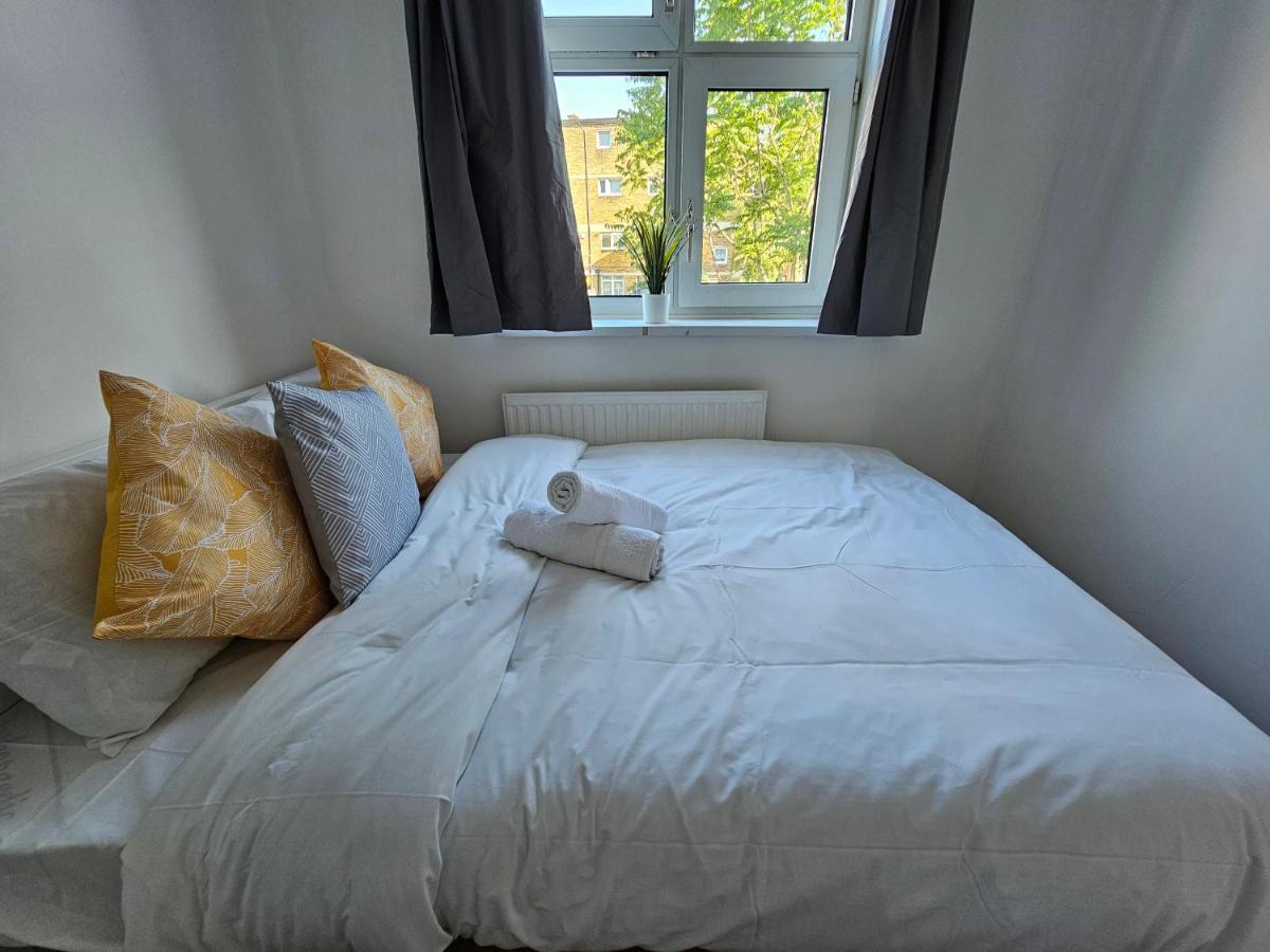 Towerhill Rooms Londres Exterior foto